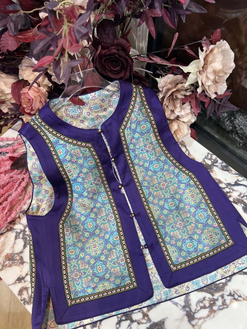 Christian Dior Vest